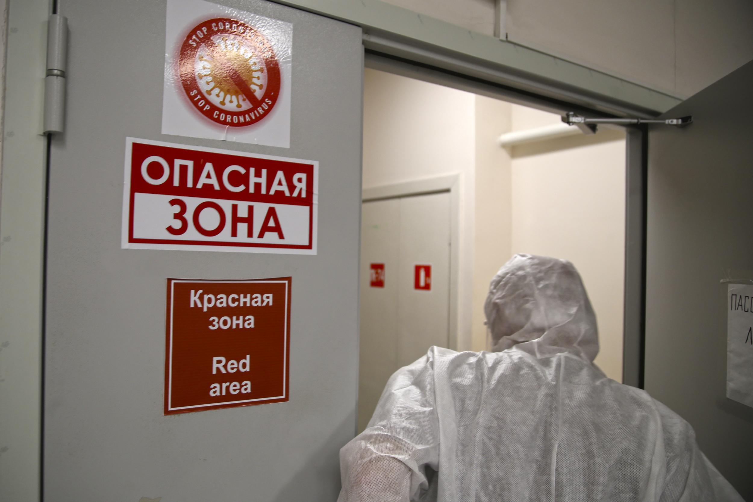 Ужесточение контроля на границе России из-за вспышки лихорадки Эбола
