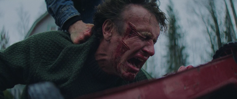 Over.Your.Dead.Body.2026.WEB-DLRip-AVC.ExKinoRay.mkv_snapshot_01.19.25.427.png