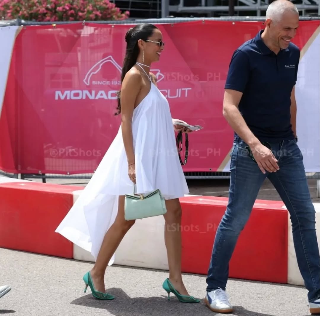 1818ff2b5534da4f5ea6474387f868fb.jpg