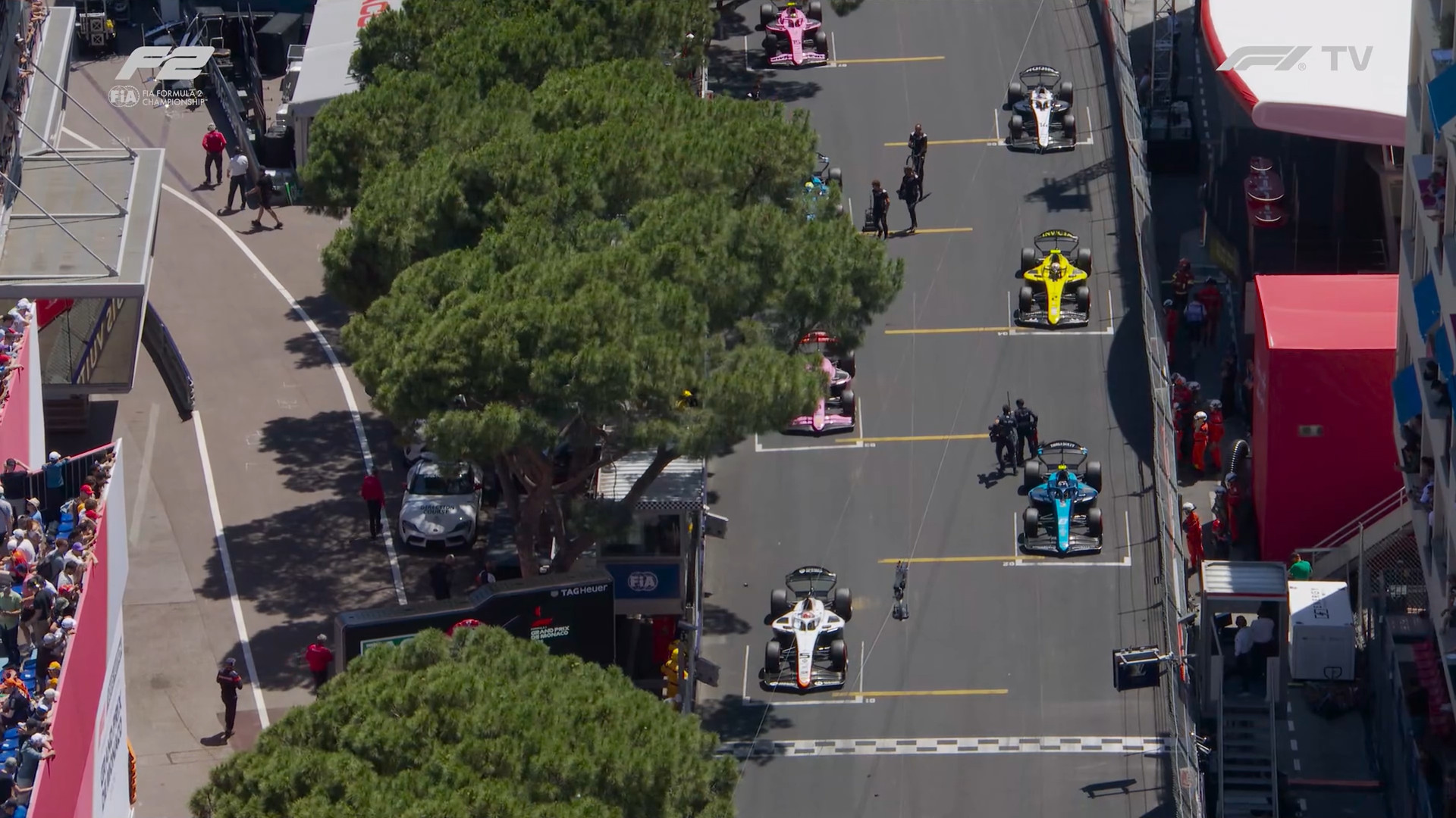 cap_01.Formula2.R04.Monaco.Race.One.F1TV.1080P.rus_00_09_30_05.jpg