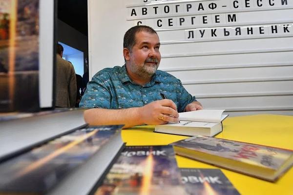 Сергей Лукьяненко встретится с читателями в Перми на премьерном спектакле
