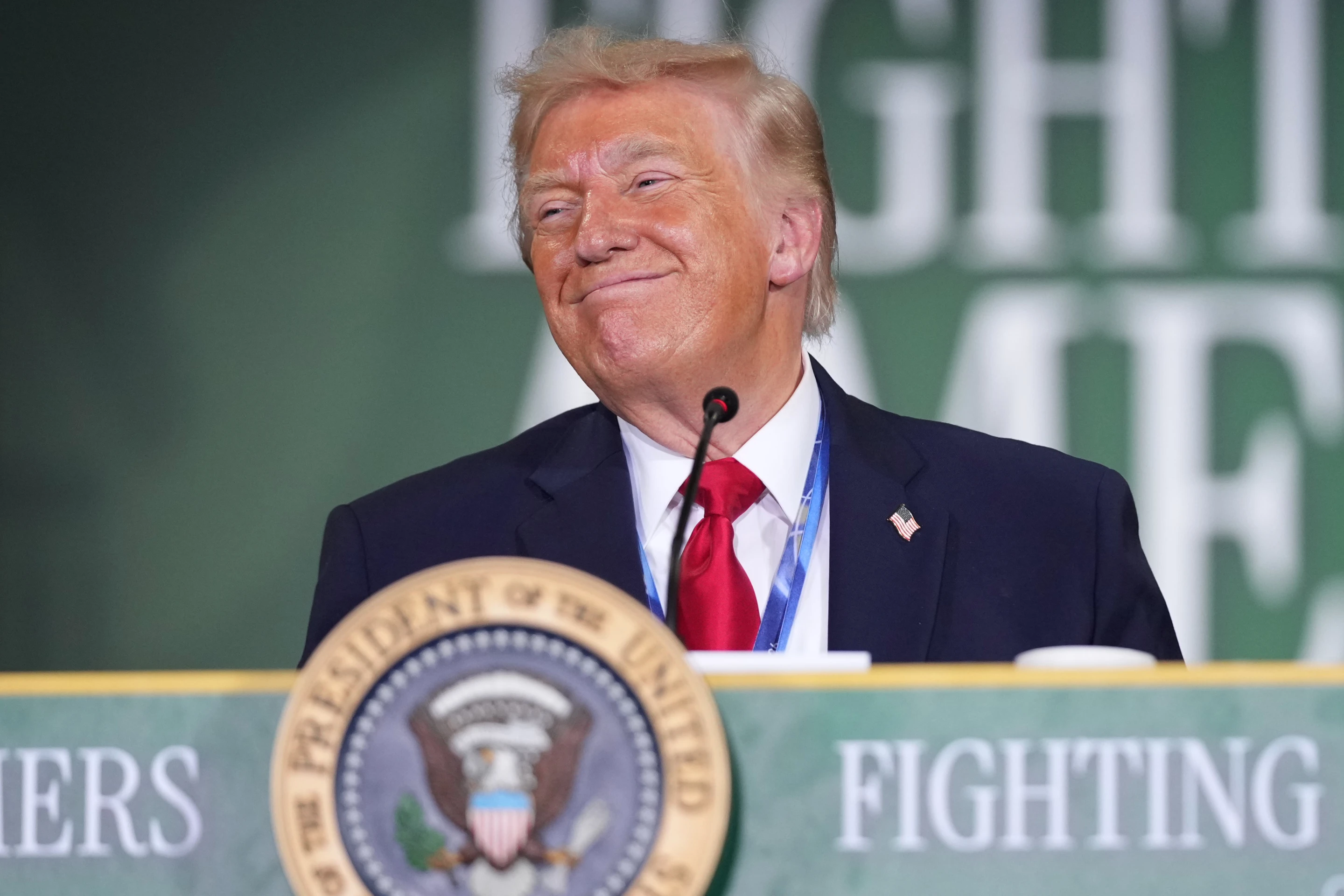 Трамп и Зеленский обсудили украинский конфликт на саммите НАТО в Анкаре