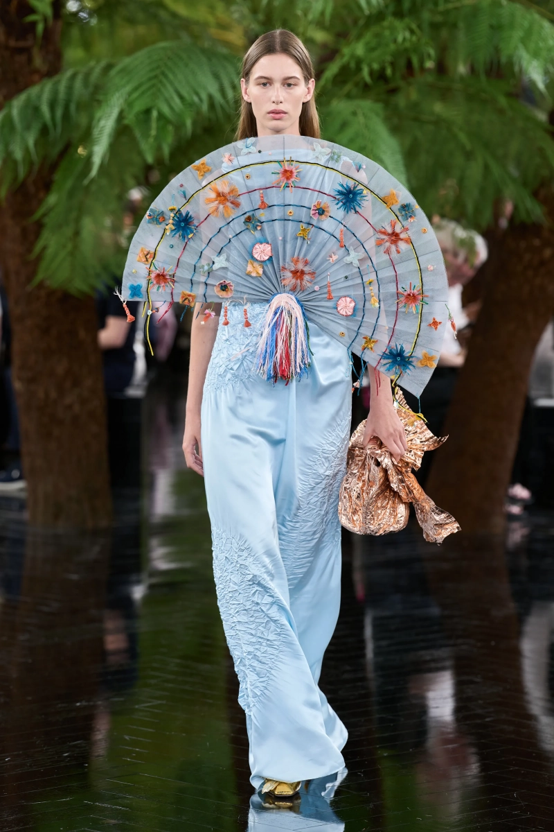 00024-christian-dior-fall-2026-couture-credit-gorunway.webp