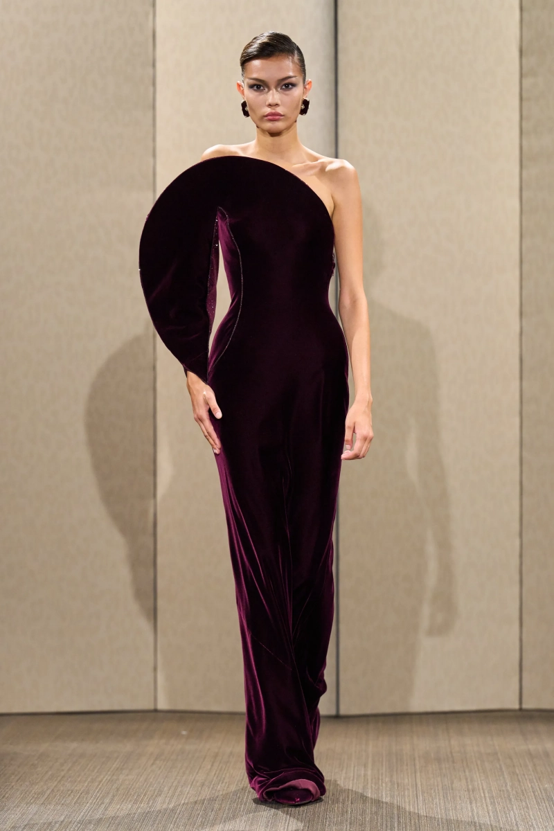 00053-armani-prive-fall-2026-couture-credit-gorunway.webp