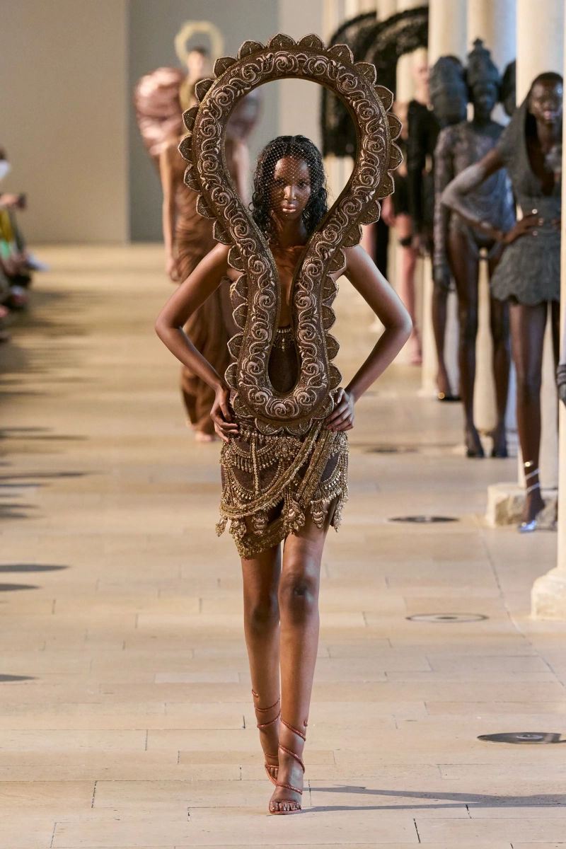 00020-rahul-mishra-fall-2026-couture-credit-gorunway.webp