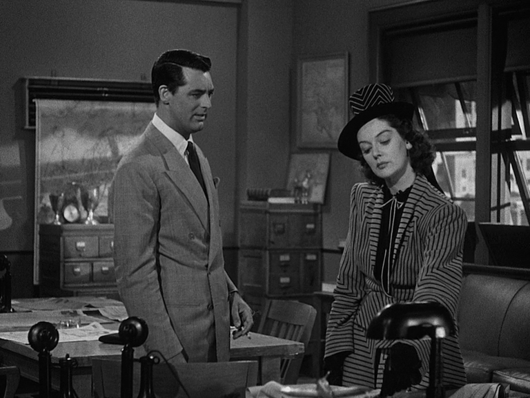 Его девушка Пятница.1940.BDRip AVC msltel.mkv_snapshot_00.07.28.304.jpg