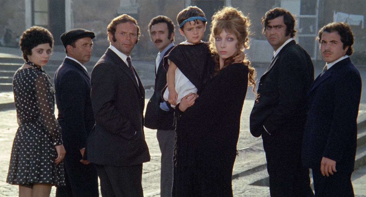 Мими-металлист.1972.BDRip 720p msltel.mkv_snapshot_01.44.29.626.jpg
