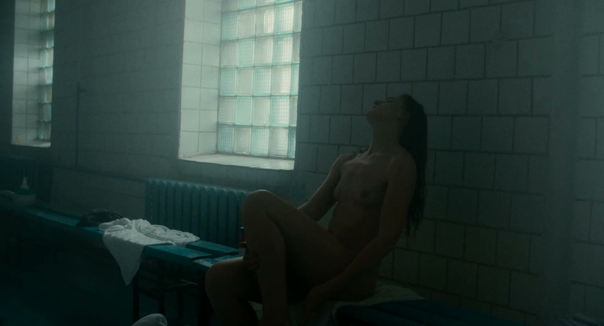 Holod.S01.E02.2026.mkv_20260723_181428.613.jpg