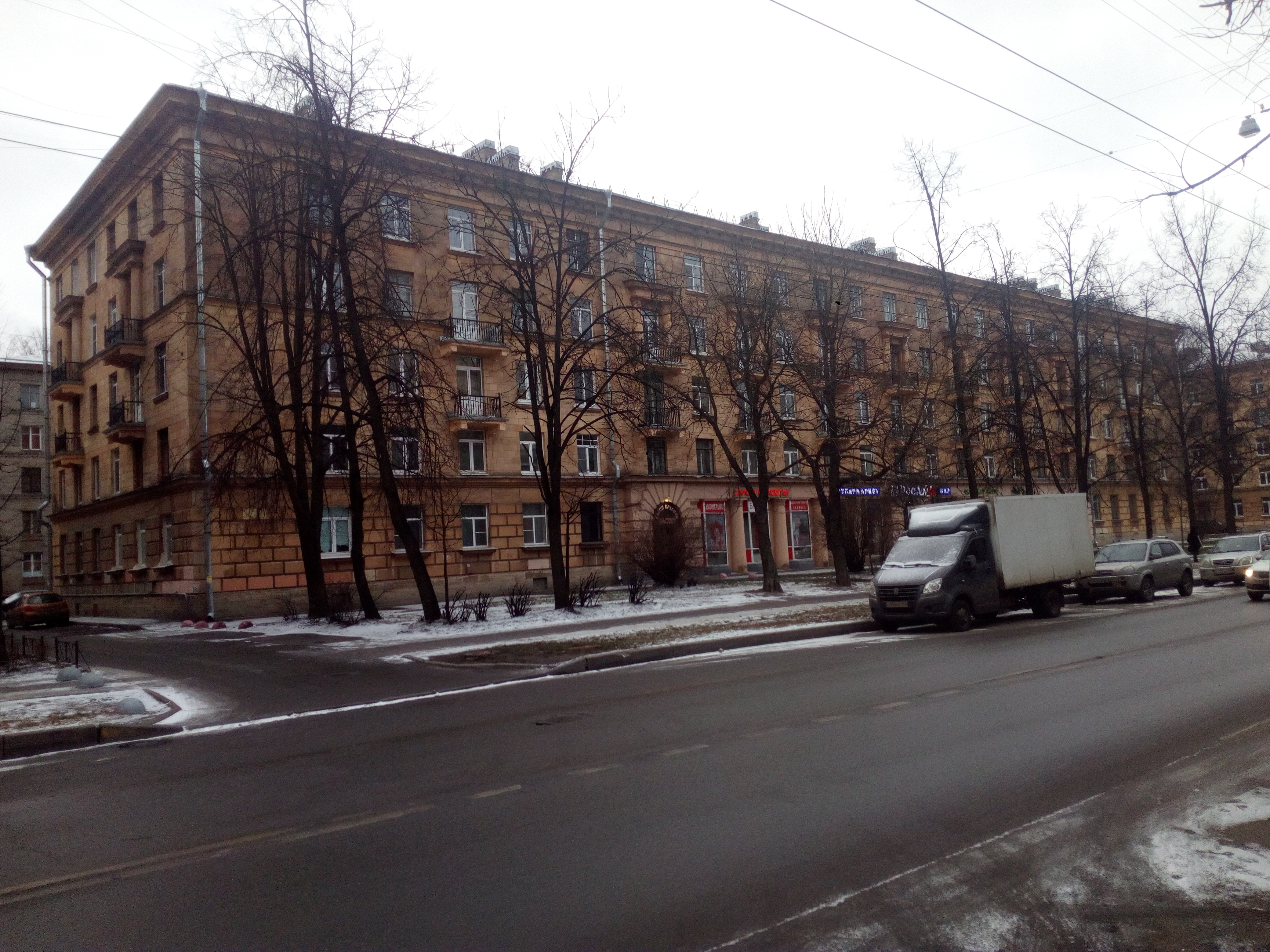 Кондратьевский 61_2.jpg