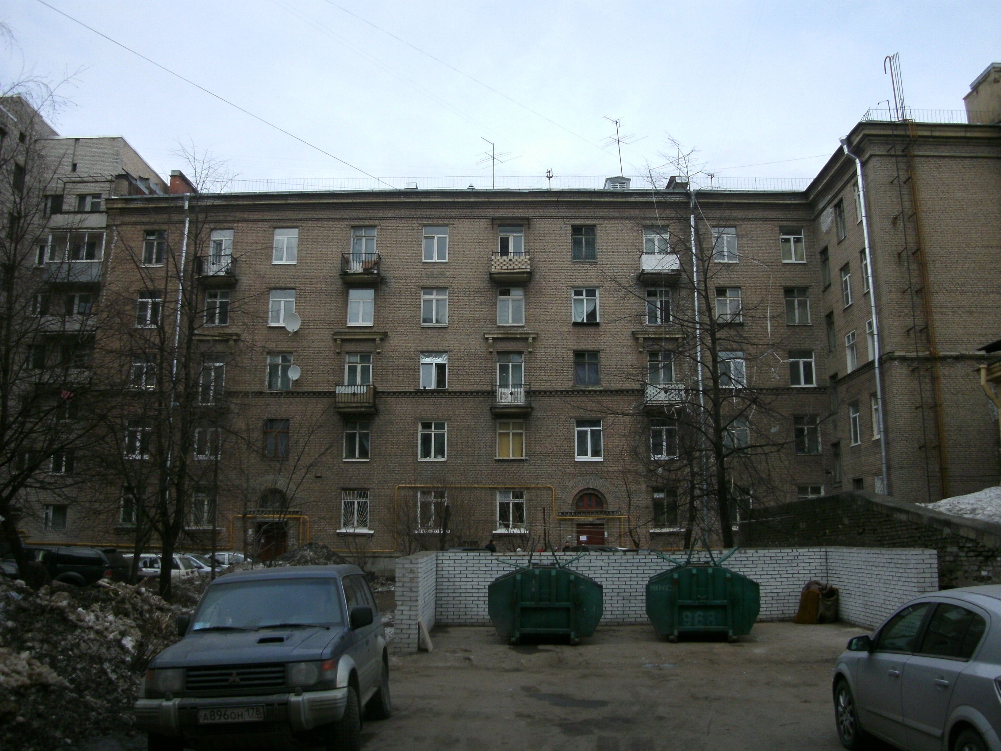 Большой Сампсониевский 85к2.JPG