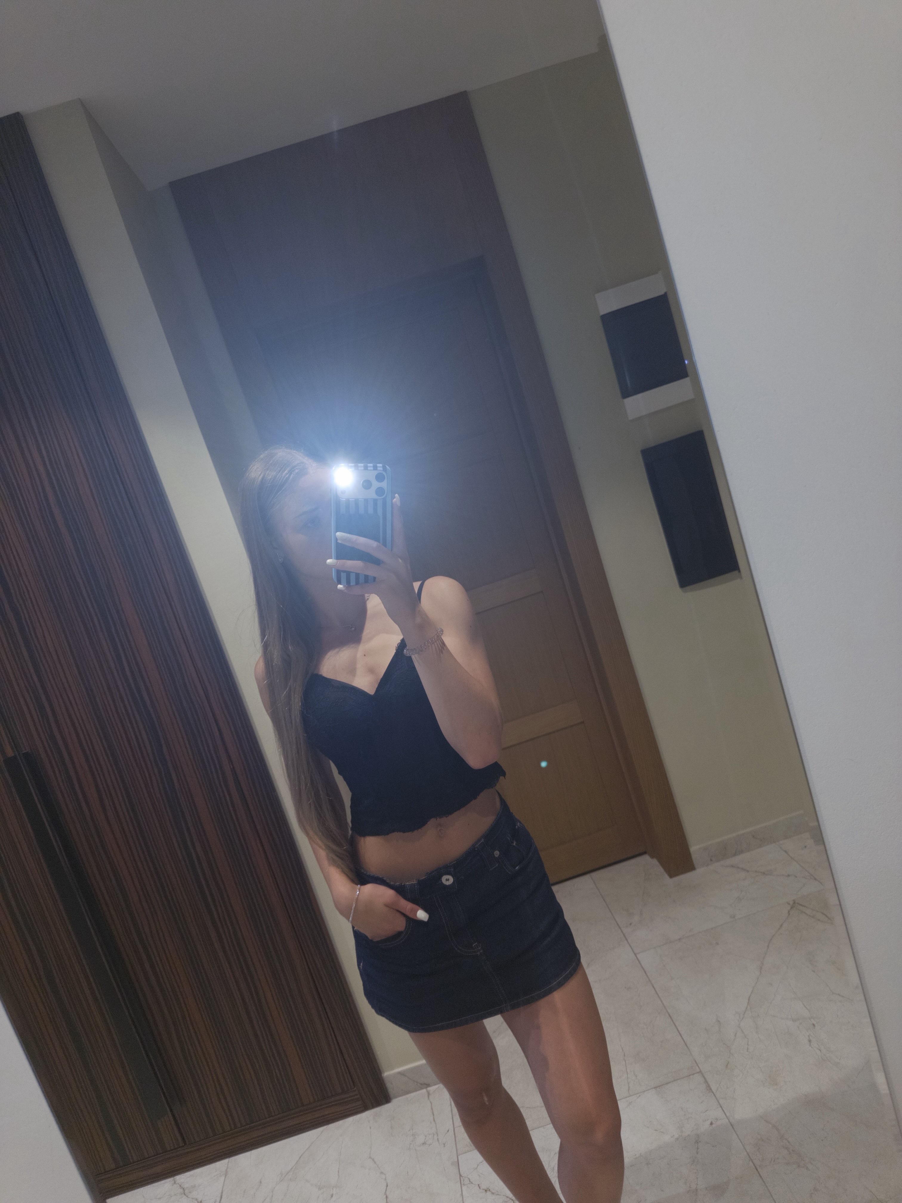 https://i4.imageban.ru/out/2026/08/01/9b157da67c5d19318ee1c65c55328d08.jpg