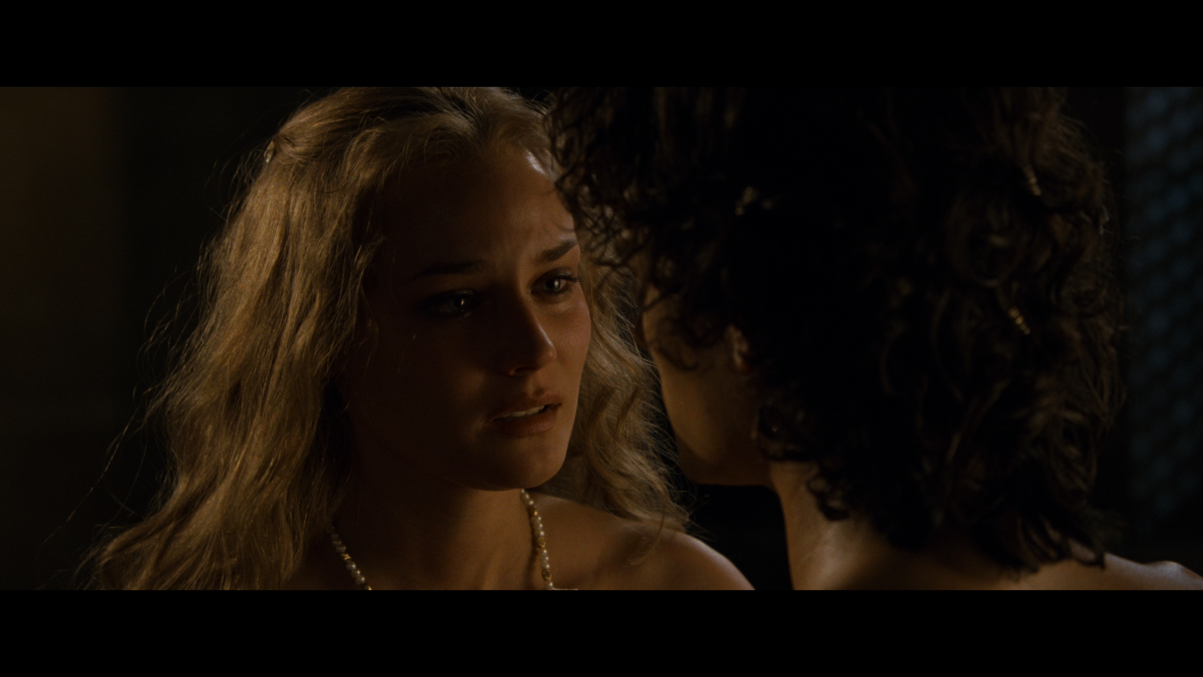 Troy.2004.BDRemux.2160p.Theatrical.Cut.NNMClub.mkv_snapshot_00.13.42.488.png