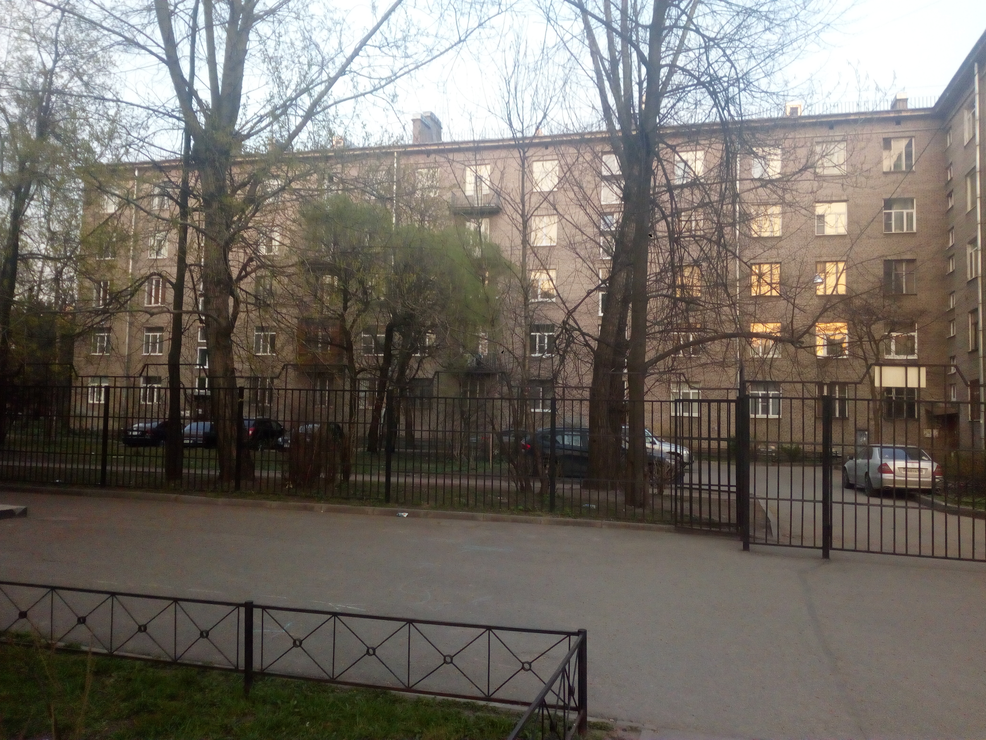 Краснопутиловская 24_2.jpg