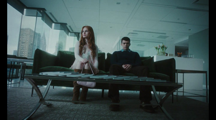 American.Horror.Story.S13E01.400p.Kerob-0010.jpg