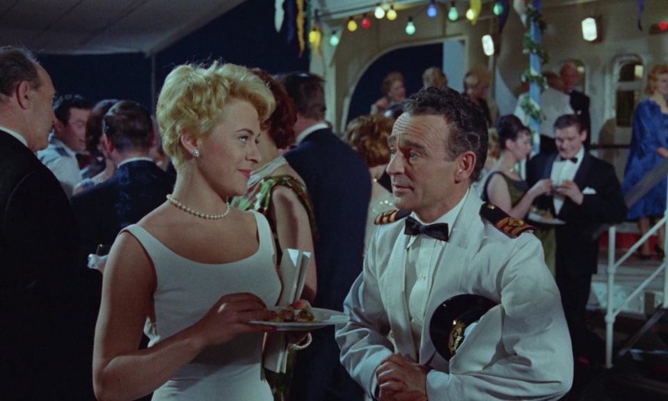 Так держать, продолжаем круиз.1962.BDRip AVC msltel.mkv_snapshot_00.23.49.039.jpg