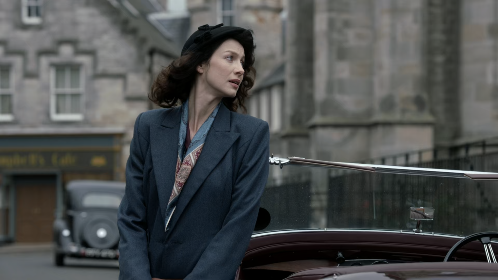 Outlander.S01E01.1080p.BDRip.x265.mkv_snapshot_00.06.03.905.png