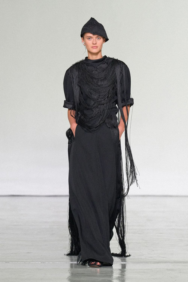 Bottega-Veneta-Spring-Summer-2027-Runway-Magazine-59.jpg