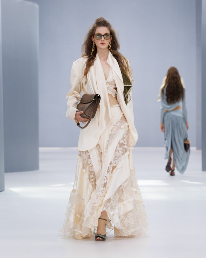 zimmermann-spring-2027-rtw-r-ctsy036.jpg