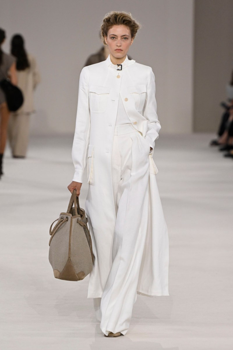 max-mara-spring-27-rtw-r-gg-028.jpg