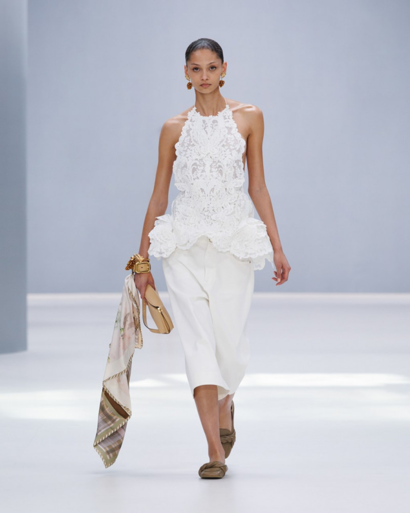 zimmermann-spring-2027-rtw-r-ctsy012.jpg
