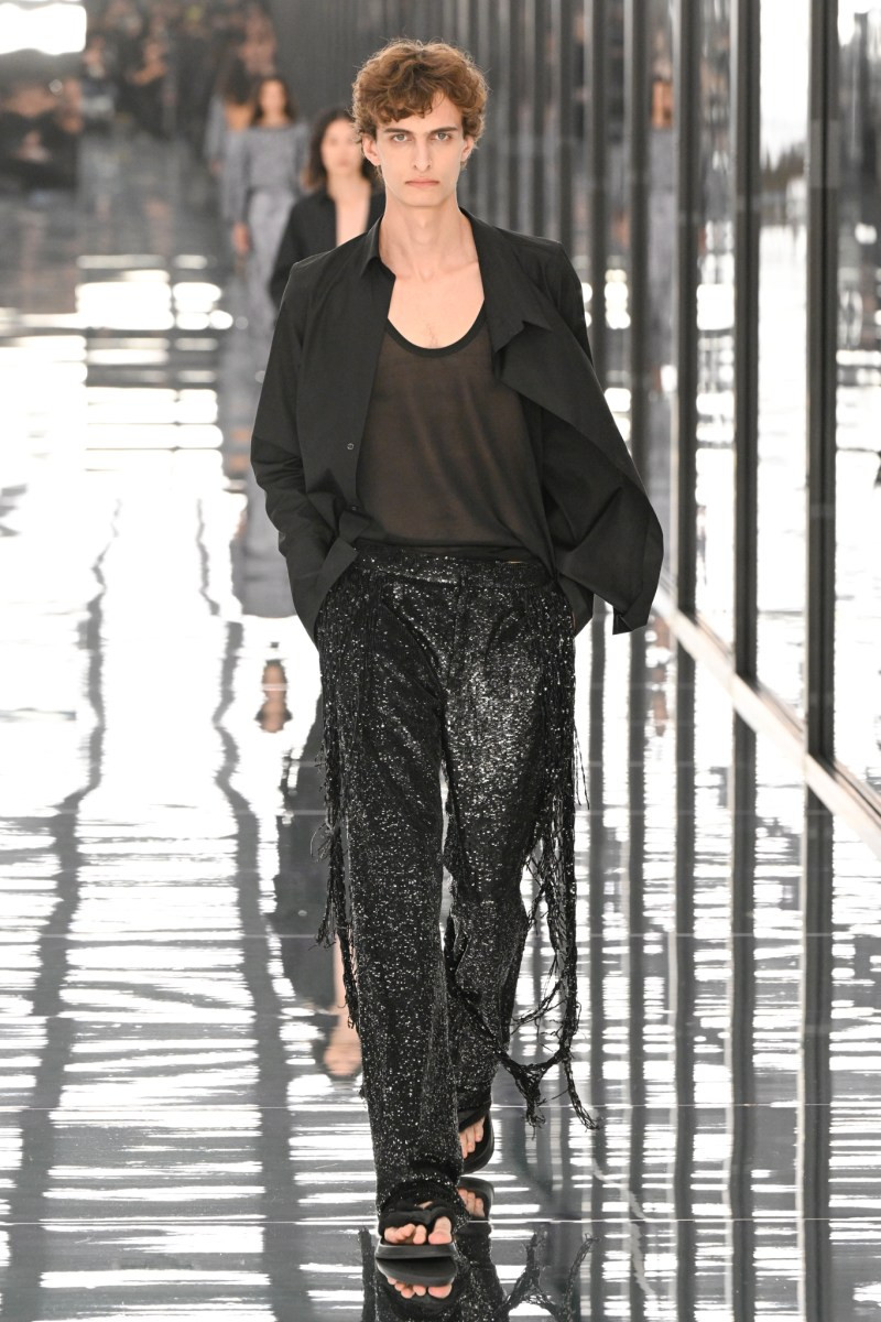 fendi-ss27-rtw-mfw-r-gg-2962.jpg