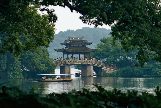 jinsheng-bian-9Vjmxhaidok-unsplash.jpg