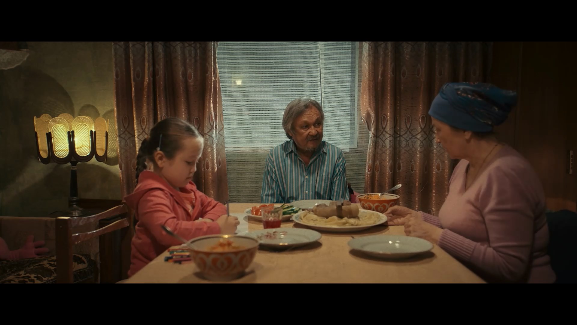 Sasyq_2025.WEBRip.mkv_snapshot_00.51.29.667.jpg